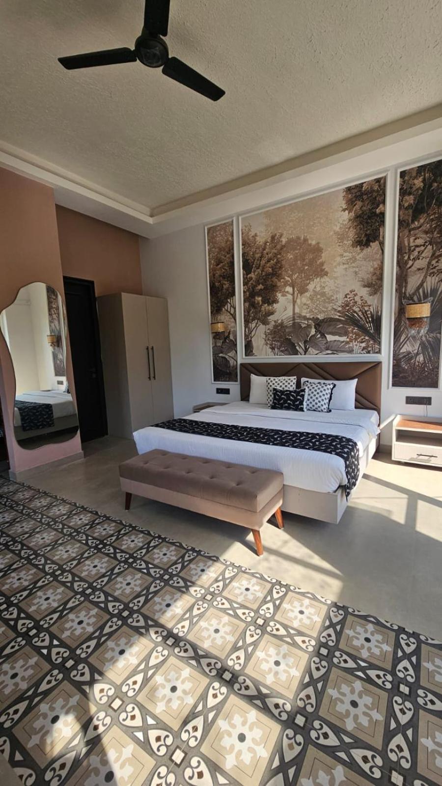 Srina Vilas, Corbett Lodge Ramnagar (Uttarakhand)
